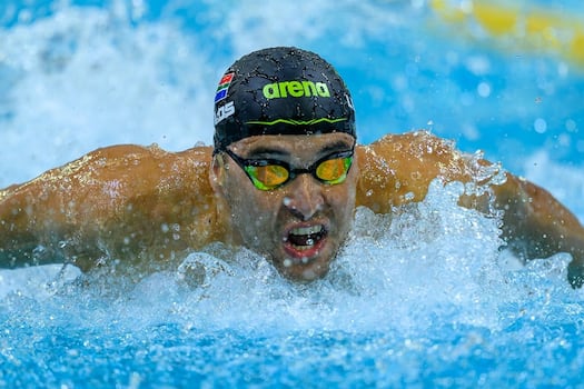 BLAST FROM THE PAST | Chad le Clos bags silver in three-way tie